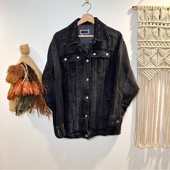 Anthropologie Pilcro Longline Denim Trucker Jacket Size XS Fits like a M! - Picture 4 of 7